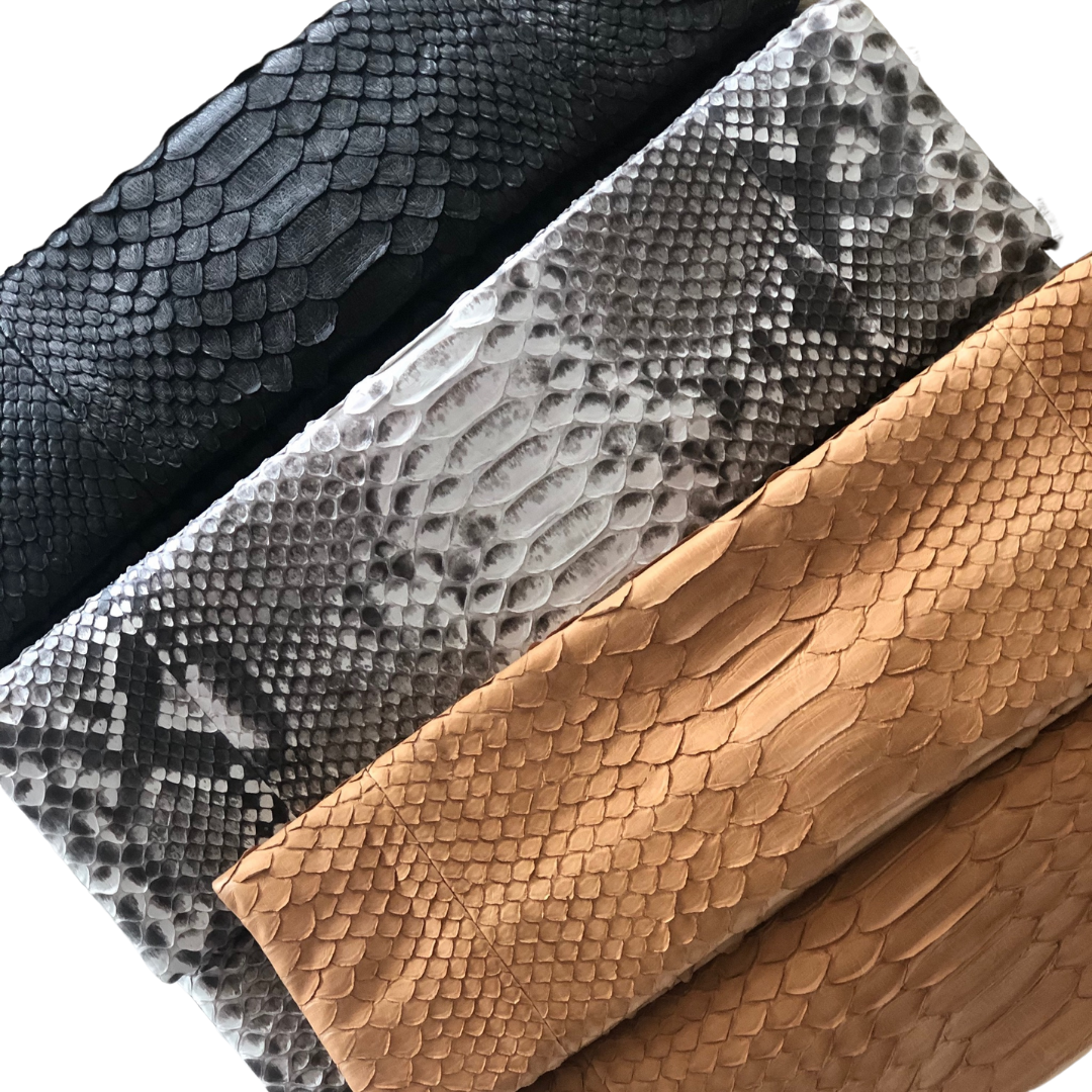' CLUTCH ' black clutch