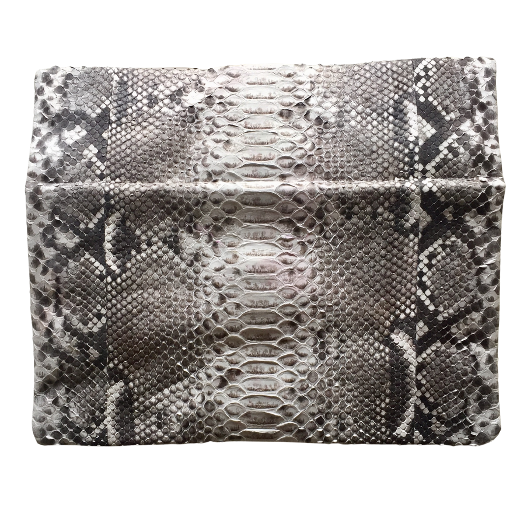 ' CLUTCH ' grey clutch