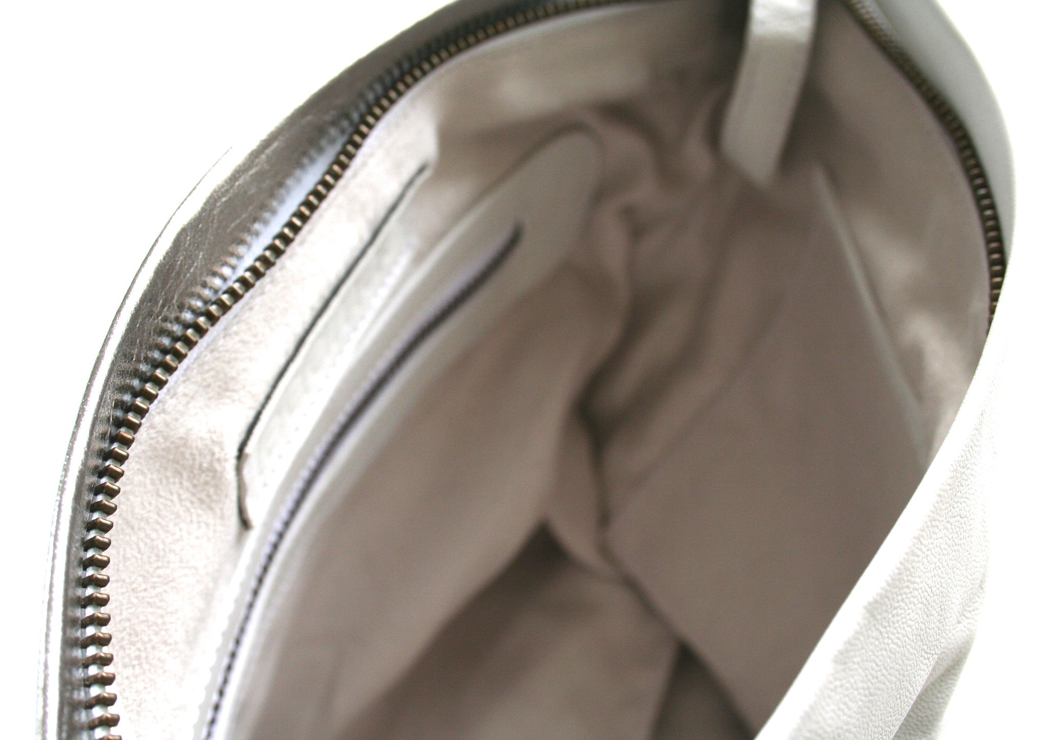 ' MAE ' silver + white leather clutch